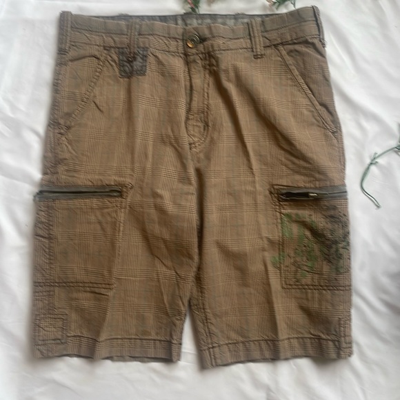 GUESS CARGO SHORTS - Picture 5 of 15